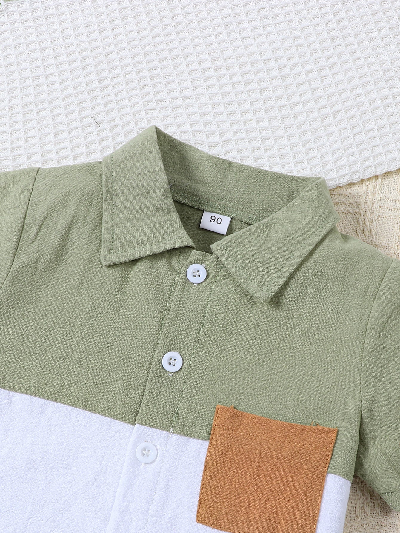 Conjunto de Camisa y Pantalón Corto de Algodón y Lino para Niño — Fresco y Natural