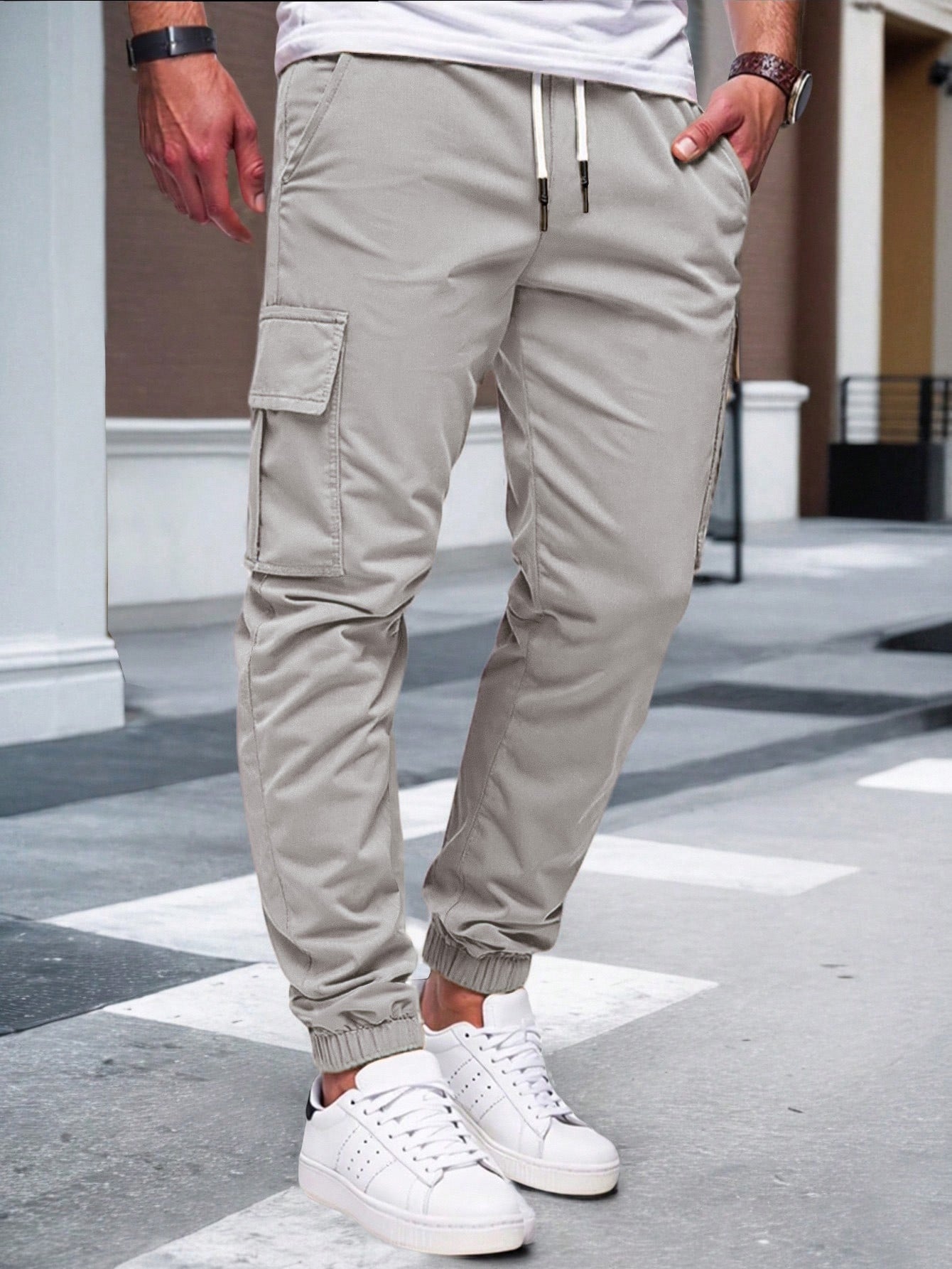 Pantalón de Hombre con Puño Elástico y Cordón Ajustable