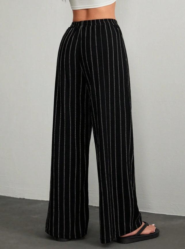 Pantalones anchos texturizados de talle alto para tallas grandes