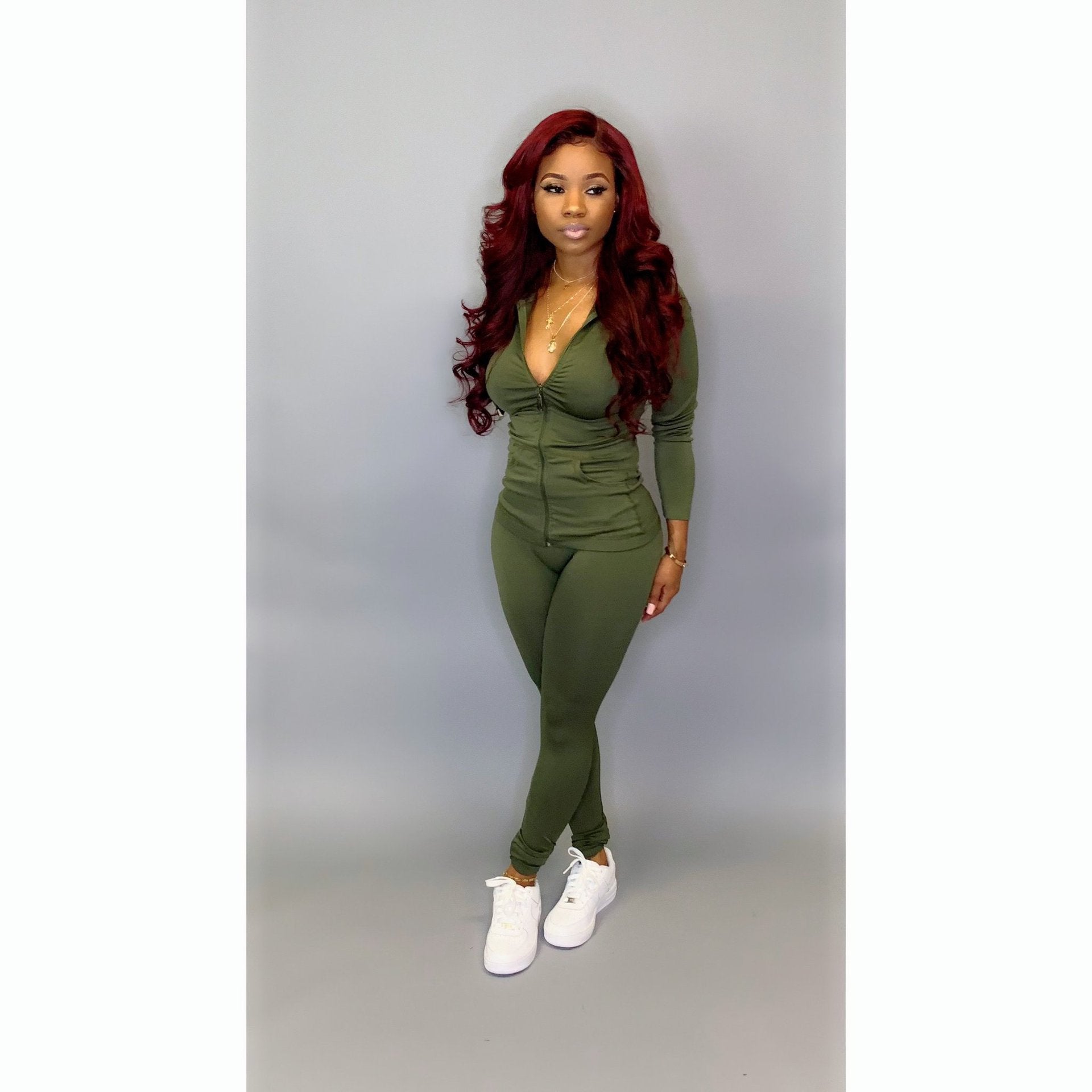 Women's trendy two-piece casual sports set.