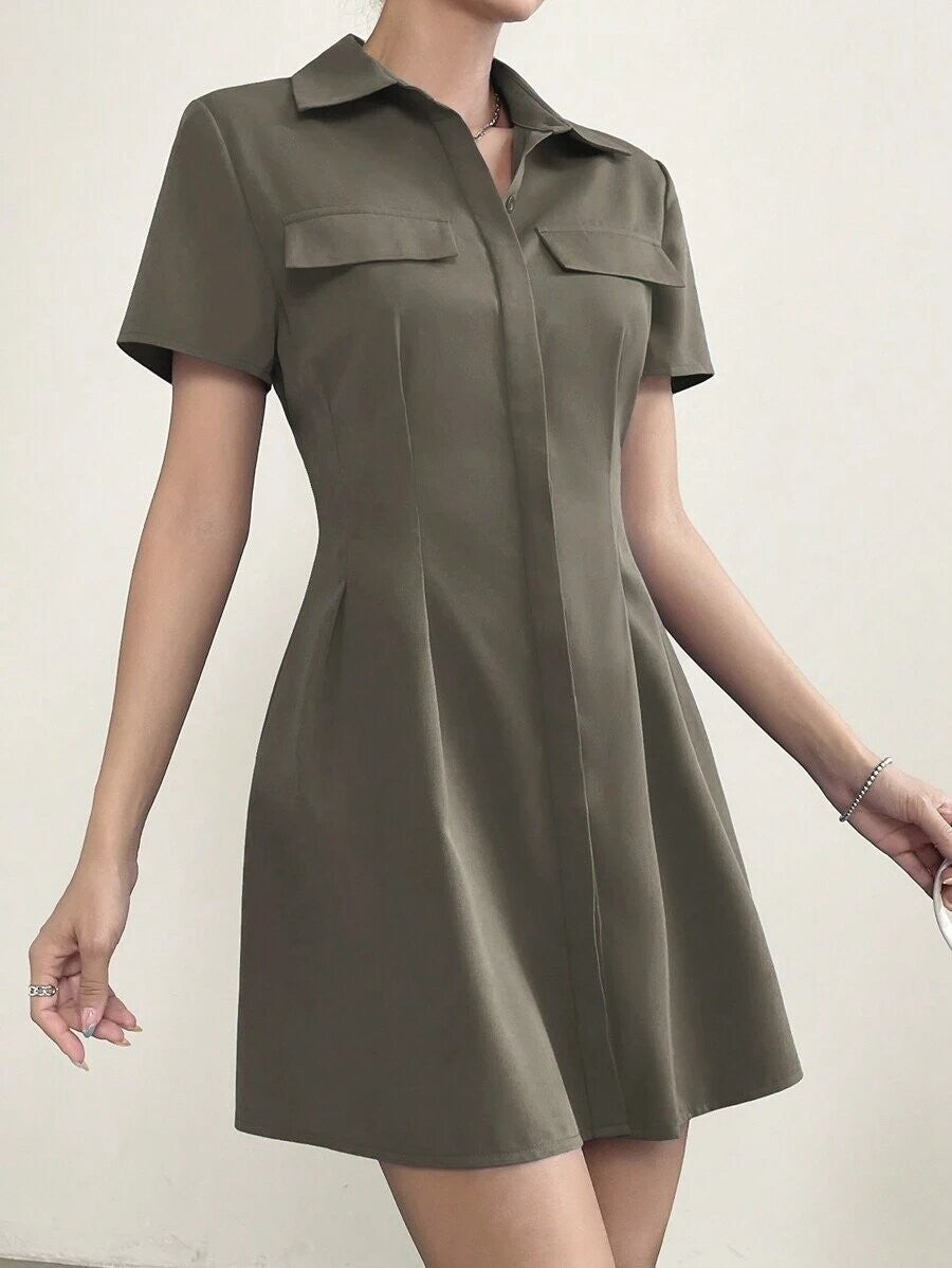 Vestido Camisero Midi Plisado con Cuello Solapa y Cintura Marcada