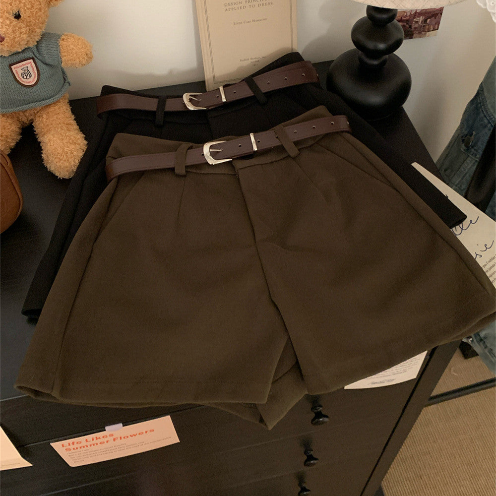 pantalon corto de lana para mujer