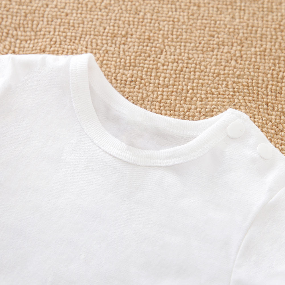 Conjunto de Mono y Camiseta para Bebé — Adorable y Cómodo
