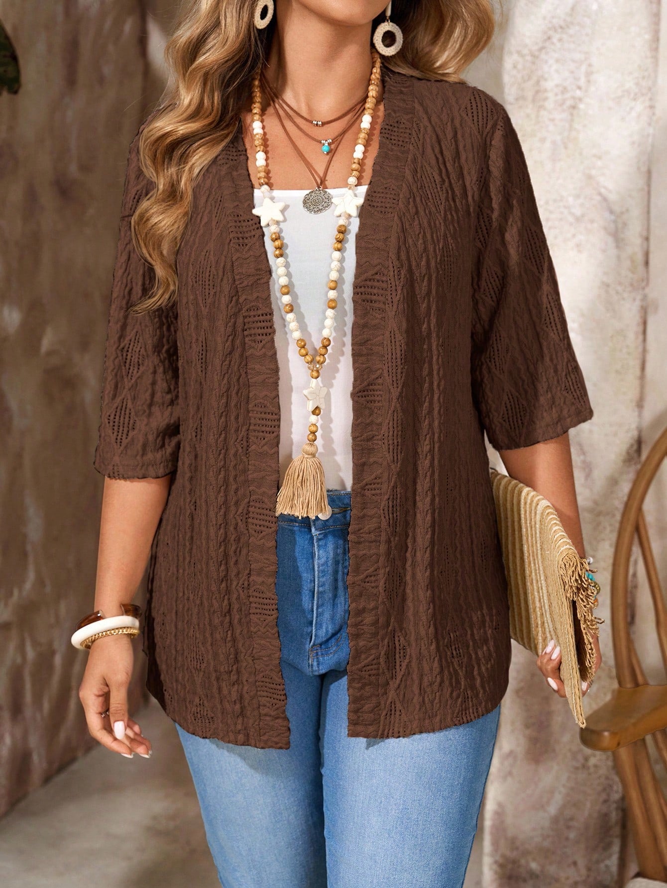 Cárdigan informal de talla grande para mujer con diseño calado y top liso.