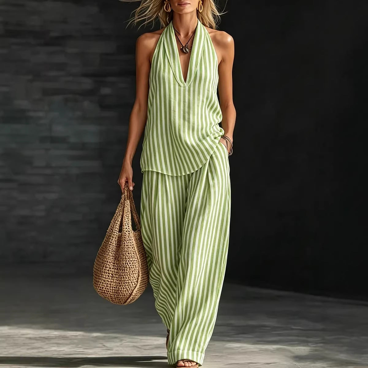 Conjunto de dos piezas a la moda para mujer: pantalón ancho a rayas.