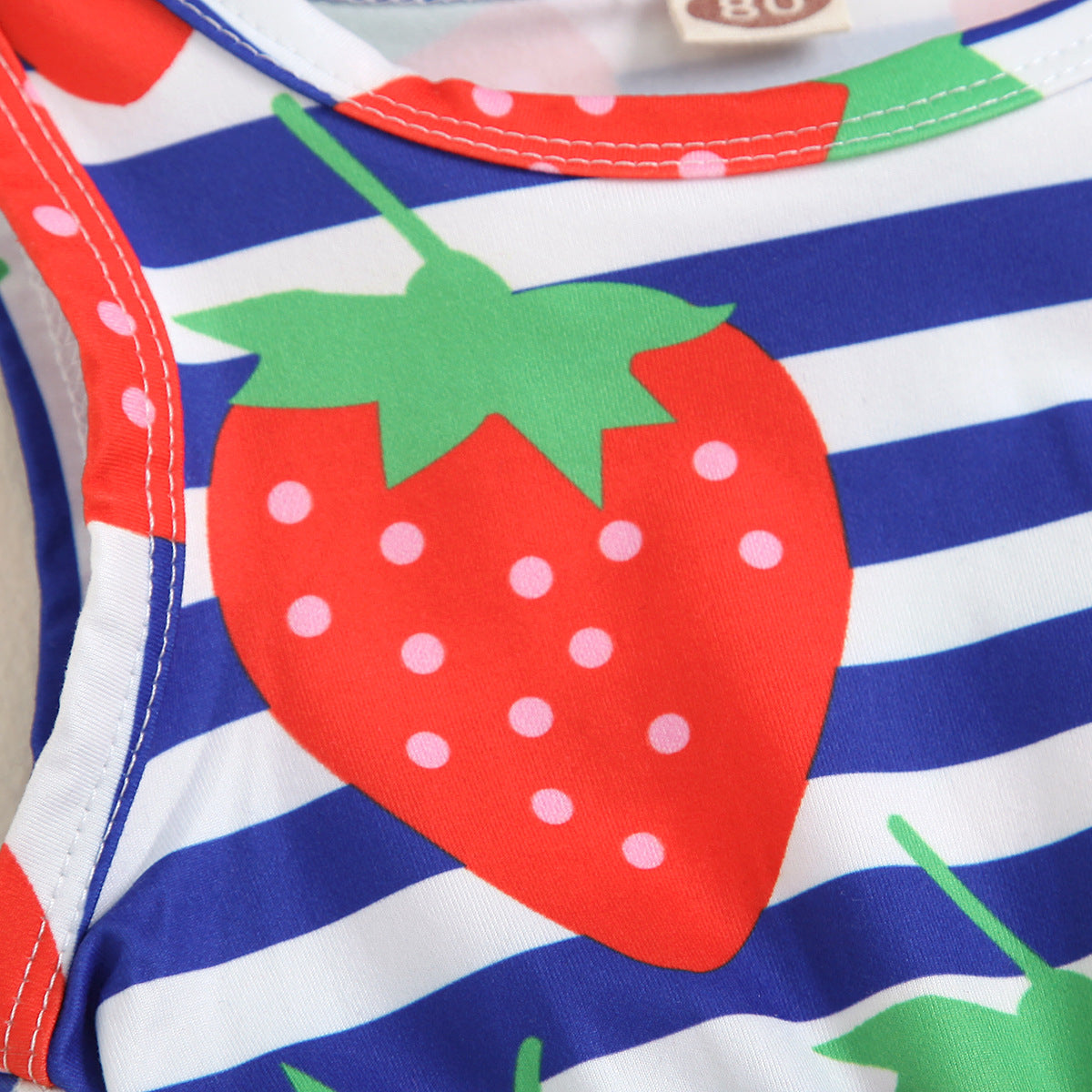 Body para Bebé Niña con Estampado de Escamas y Fresas — Seda de Leche