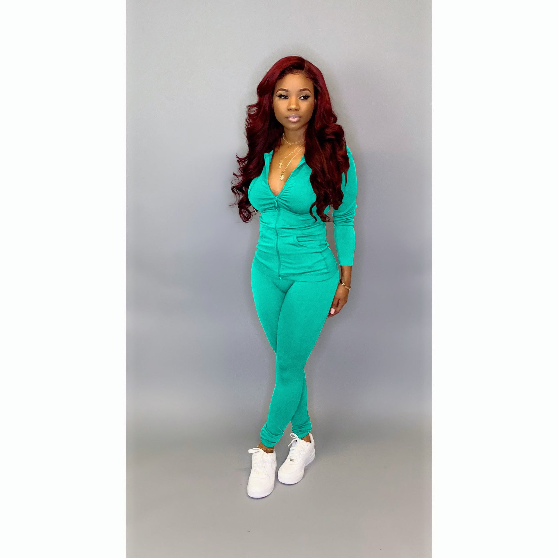 Women's trendy two-piece casual sports set.